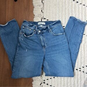 A&F curve love cross waist jeans - size 25